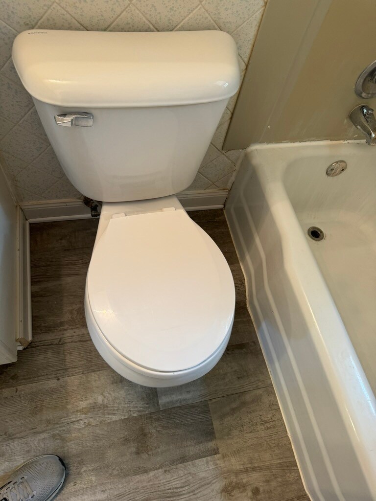 Building Photo - 600 Graham Rd