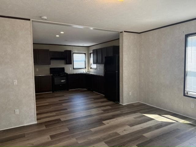 Building Photo - 415 Starling Ln