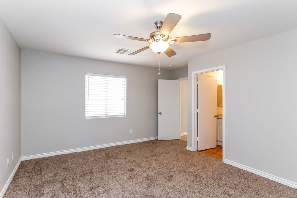 Building Photo - 676 Salt Flats Cir