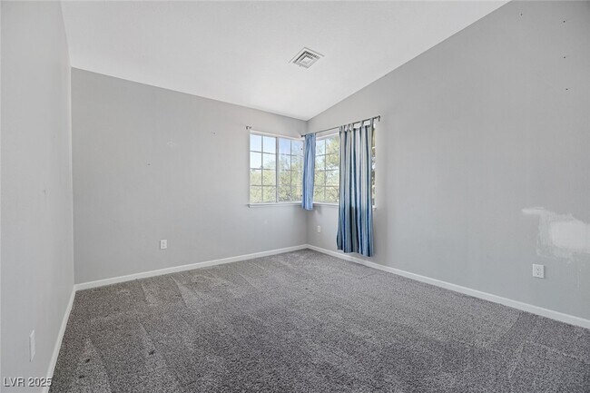 Building Photo - 8433 Dry Cliff Cir