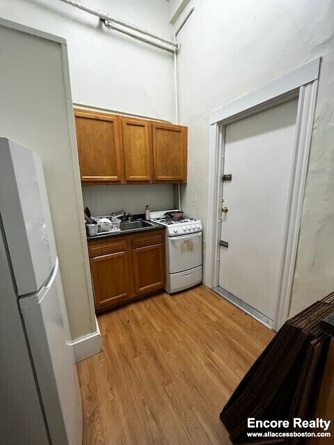 Building Photo - 1173 Boylston St