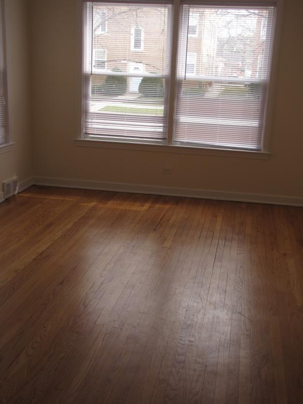 Building Photo - 8242 Kilpatrick Ave