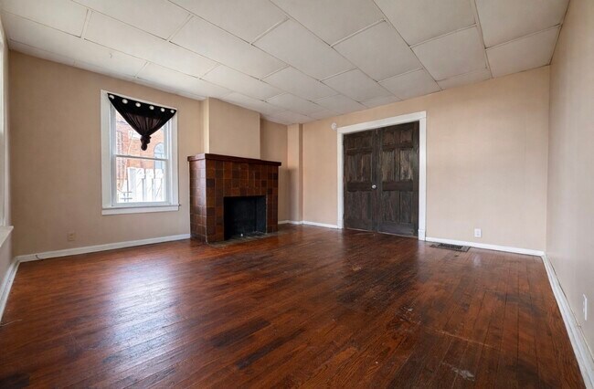 Building Photo - 274 Chenango St