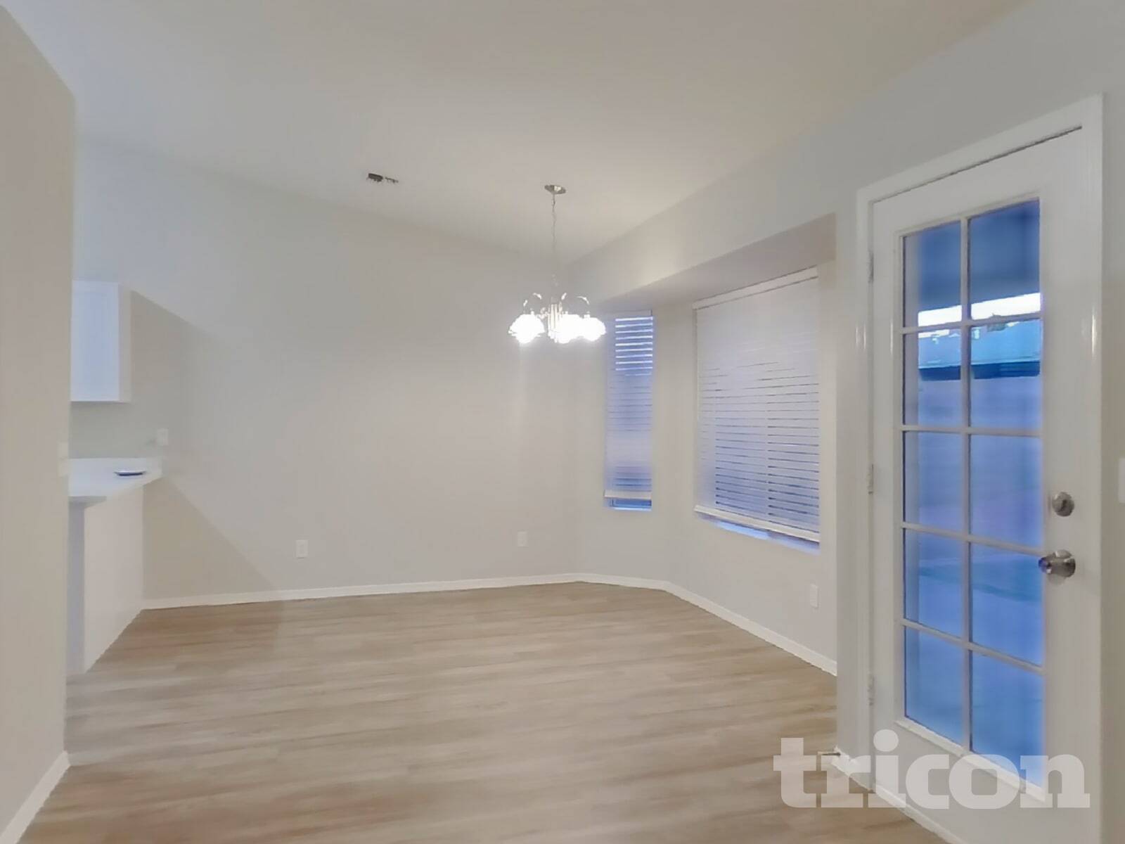 Building Photo - 9510 E Flanders Rd