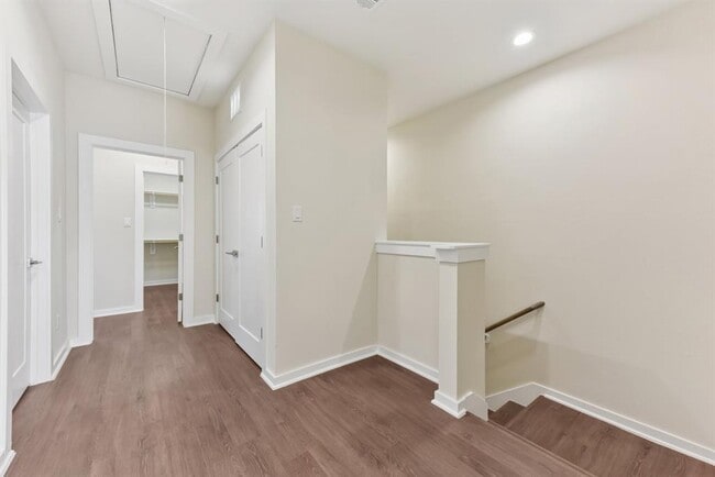 Building Photo - 17012 Marsh Wren Pass