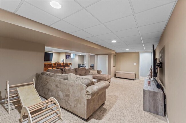 Building Photo - 7635 W 114th Ter