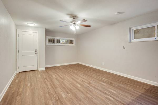 Building Photo - 3531 Gillham Rd