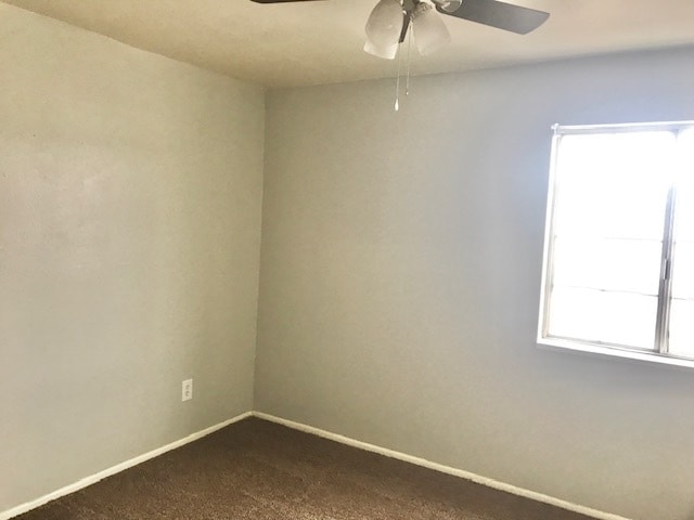 Building Photo - Pheasant Glen Town House #33