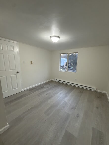 Building Photo - 1108 Loretta Ave