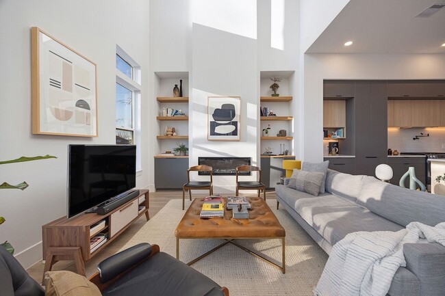 Building Photo - 3513 Castor St