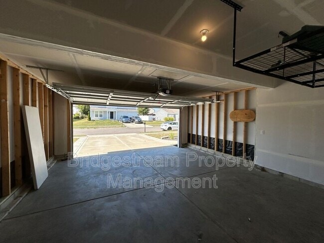 Building Photo - 187 Brooke Parke Ave