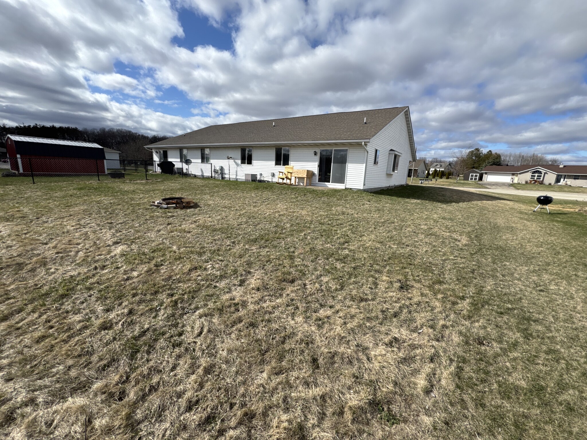 Building Photo - 106 Sunshine Ct