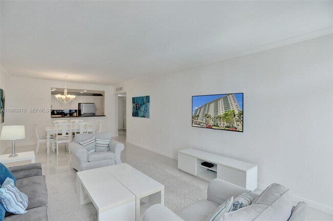 Building Photo - 19390 Collins Ave