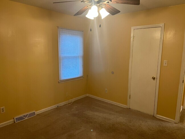 Building Photo - 4123 Carr Store Rd