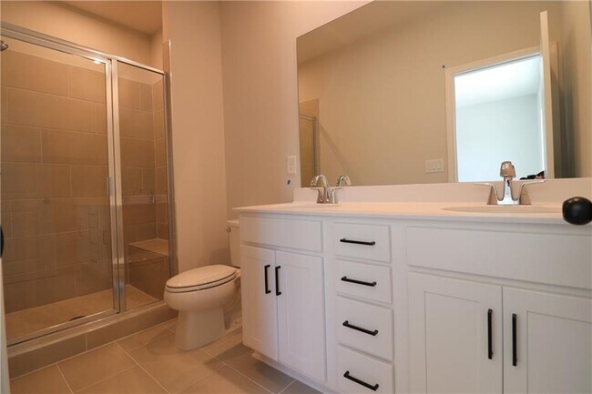 Building Photo - 2821 Beacon Bend Xing