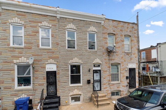 Building Photo - 3326 Noble St