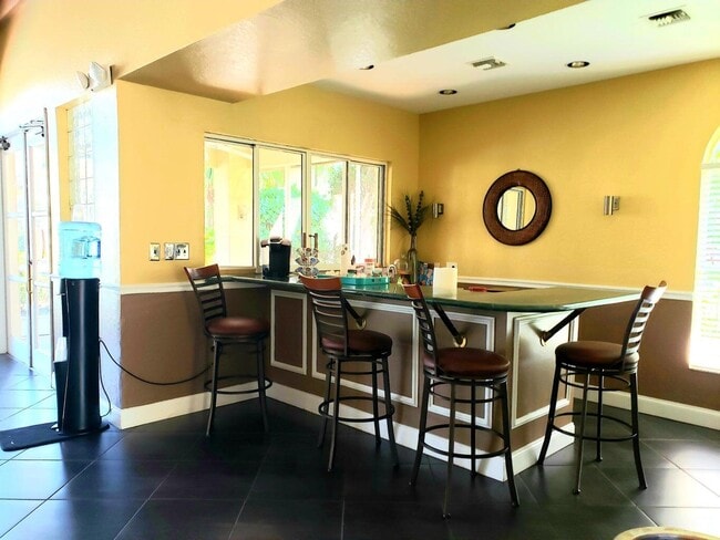 Building Photo - 13206 Glenmoor Dr