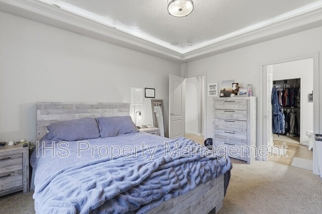 Building Photo - 9417 Vincenzo Dr