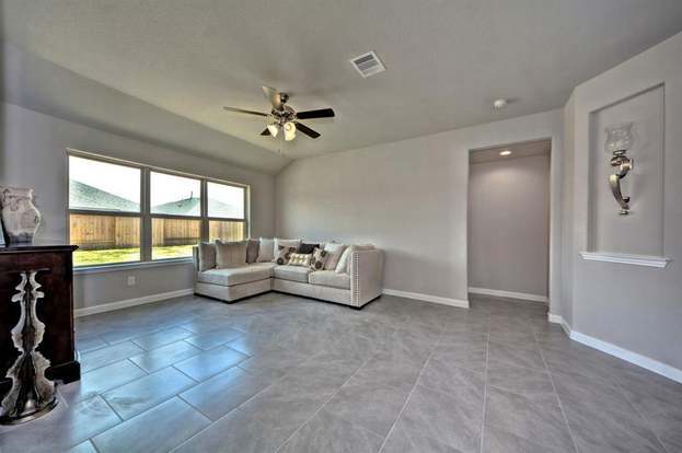 Building Photo - 18403 Grayson Blf Wy