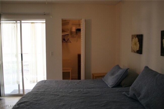 Building Photo - 12591 Equestrian Cir