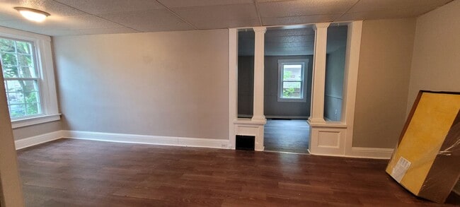 Building Photo - 3 bedroom 1 bathroom home in Brownstown/Leola
