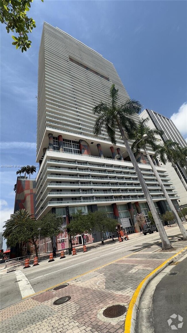 Building Photo - 50 Biscayne Blvd