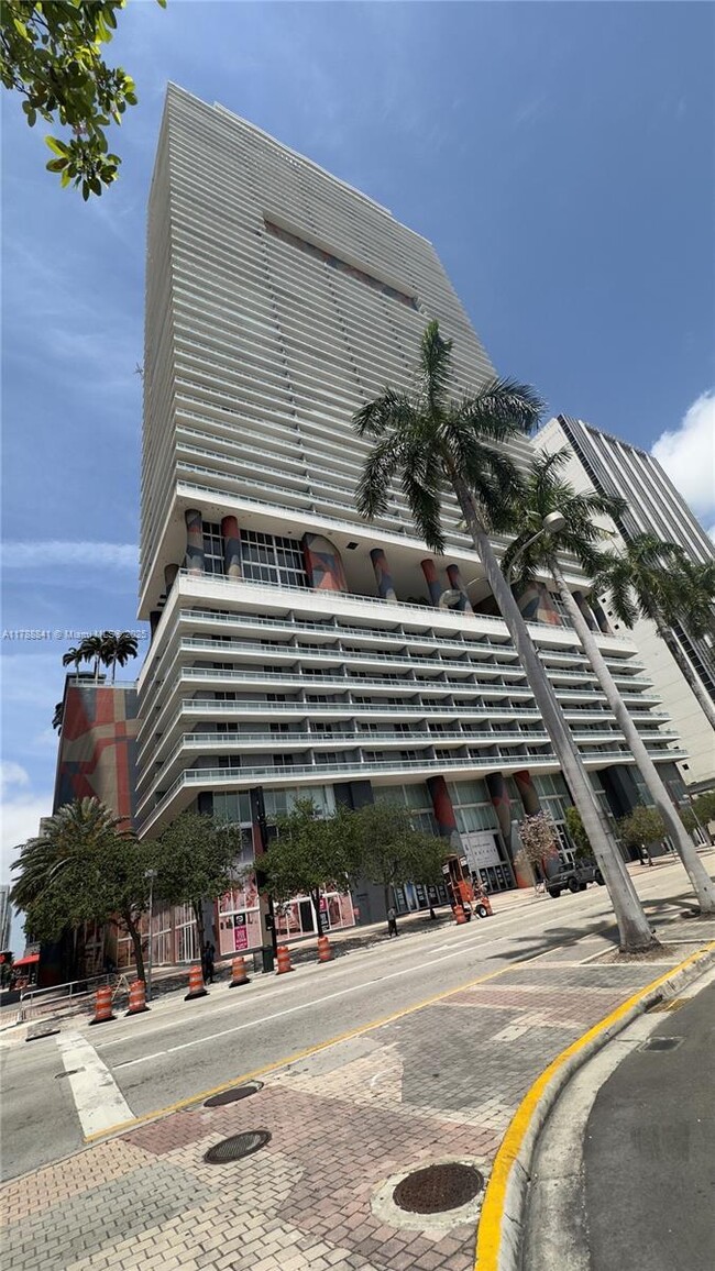 Primary Photo - 50 Biscayne Blvd