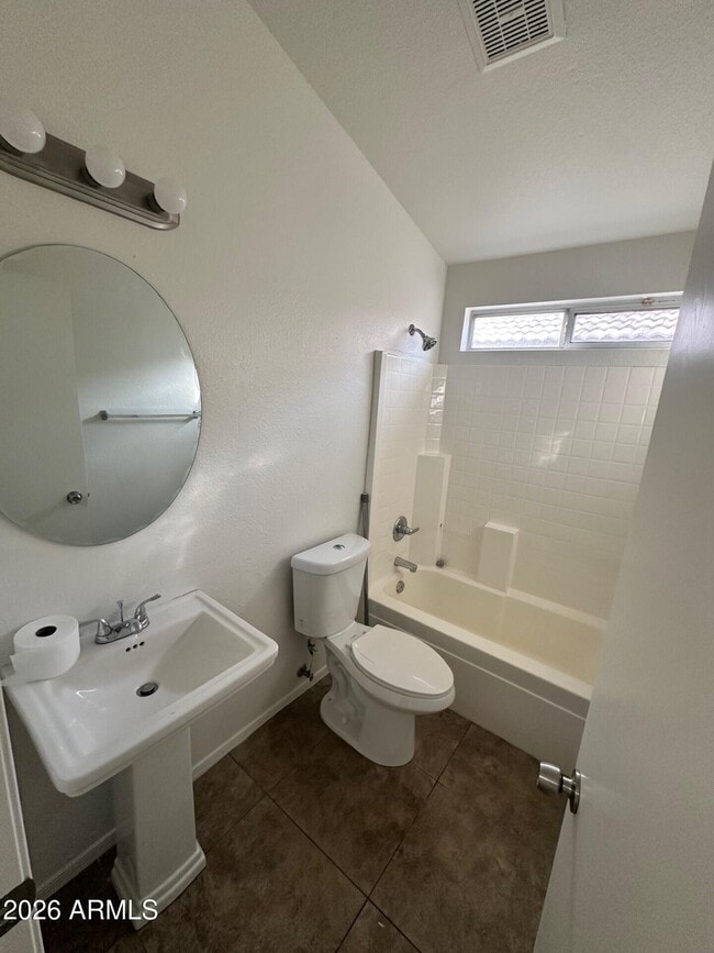 Building Photo - 24634 N 39th Ave