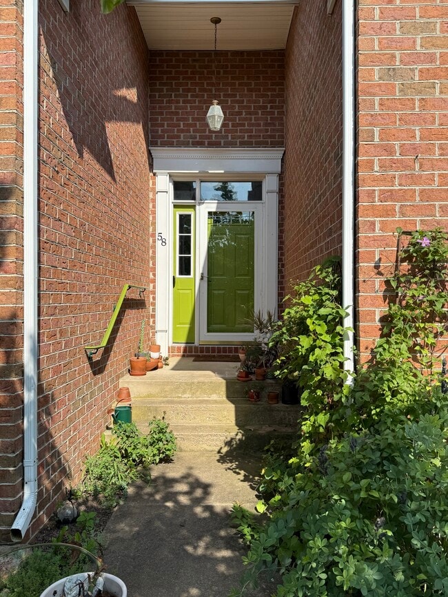 Building Photo - 58 Bon Aire Dr