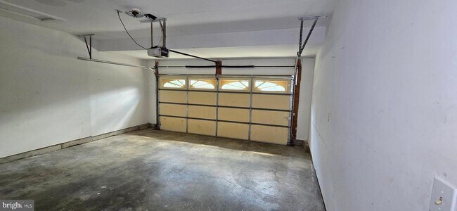 Building Photo - 1 Brattle Ct
