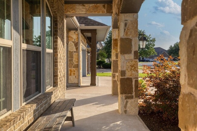 Building Photo - 3405 Eagle Ridge Ln