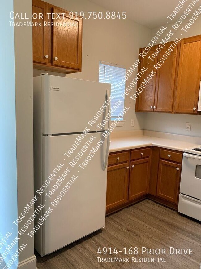 Building Photo - 4914-168 Prior Drive-