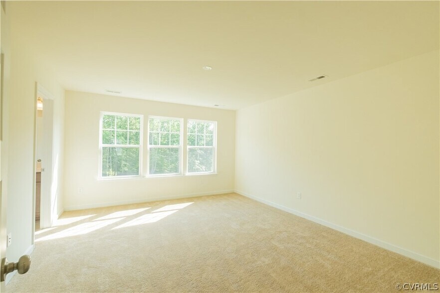 Building Photo - 18433 Palisades Ct
