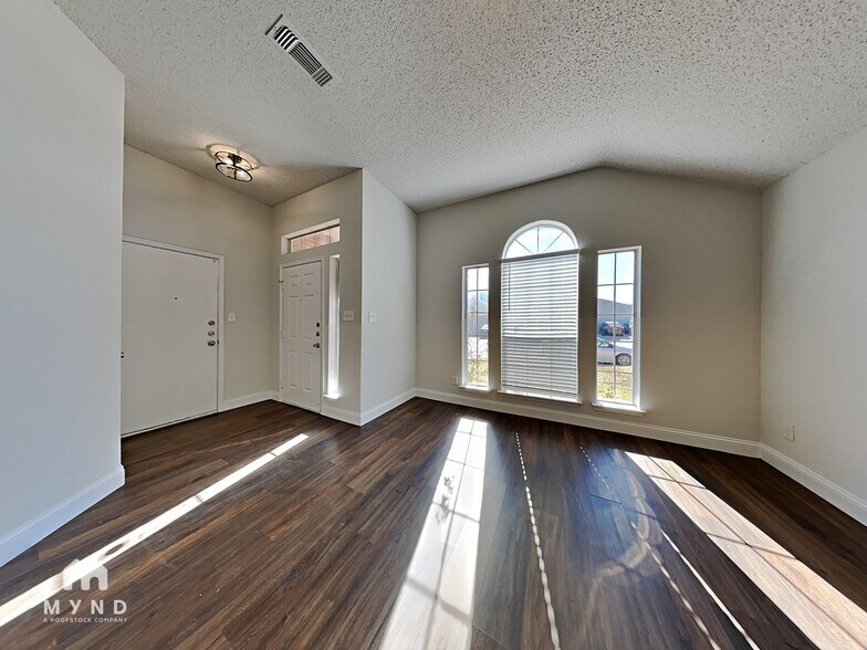 Building Photo - 3978 Sarasota Springs Dr