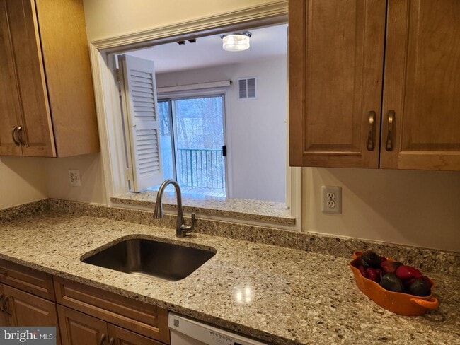 Building Photo - 10456 Parthenon Ct