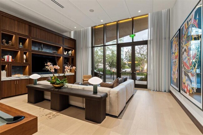 Building Photo - 3015 S Ysabella Ave