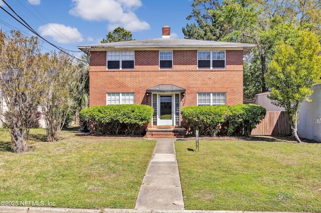 Primary Photo - 1731 Flagler Ave
