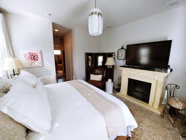 Building Photo - "Spacious 4 Bed, 3.5 Bath Rockledge Rental - Your Dream Home Awaits!"