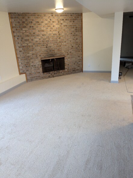 Building Photo - 29222 18th Ave S