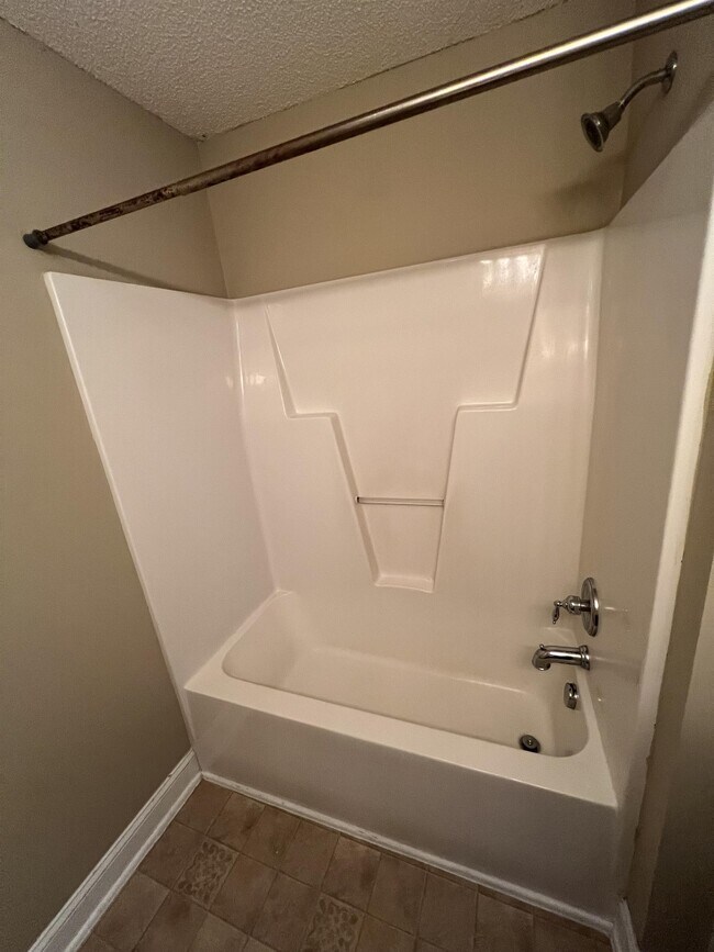 Building Photo - 4242 Dudleys Grant Dr