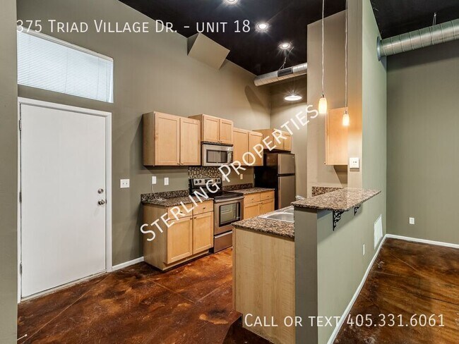 Building Photo - 375 Triad Village Dr