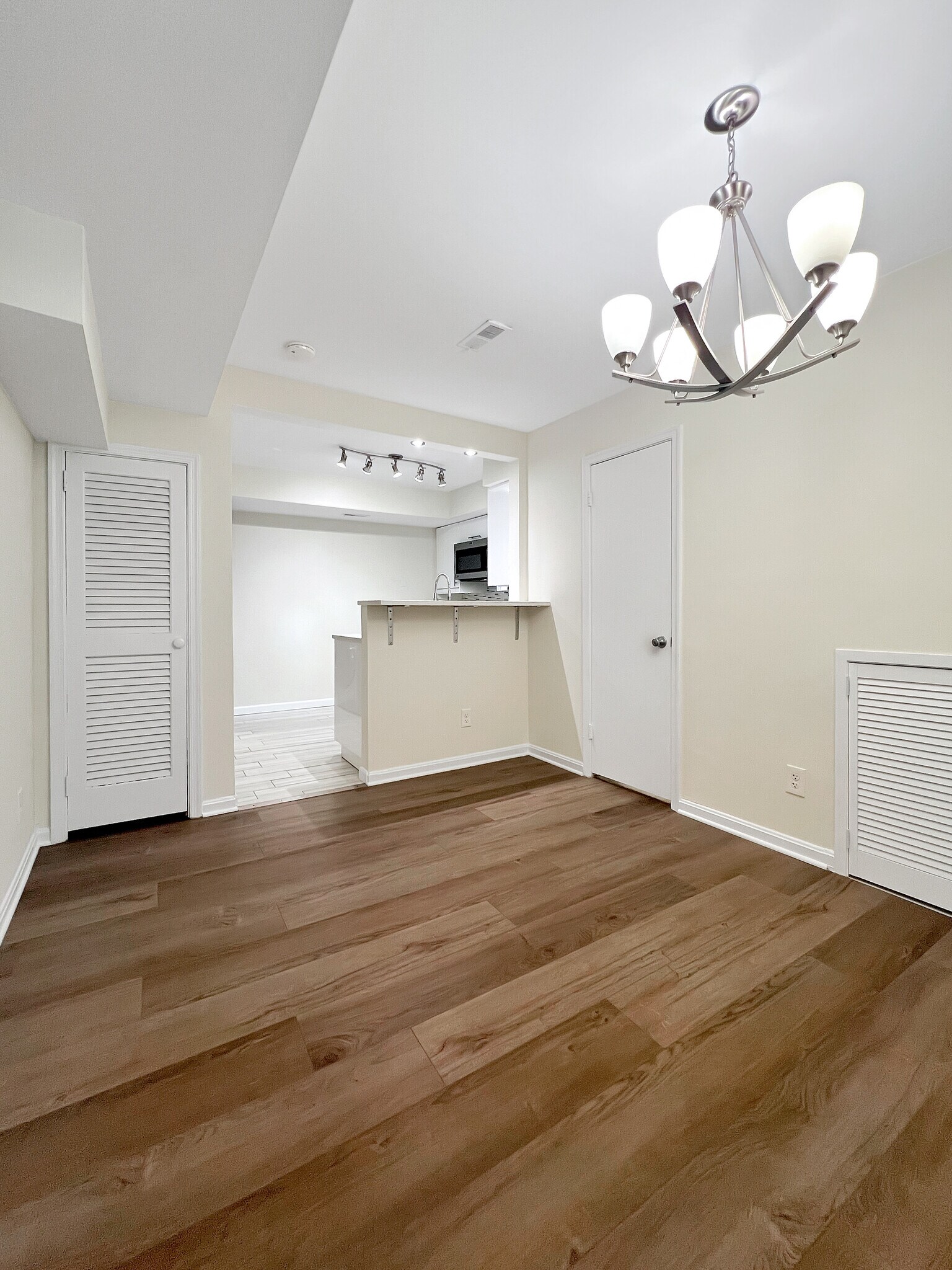 Building Photo - 1715 15th St NW