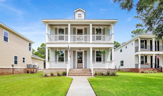 Building Photo - Stunning new home in Gulf Shores!