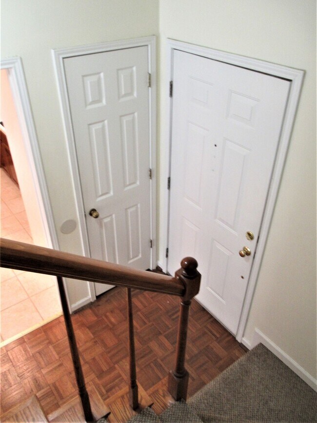 Building Photo - Home Available in Birmingham! Available to View Now! DEPOSIT PENDING!!!