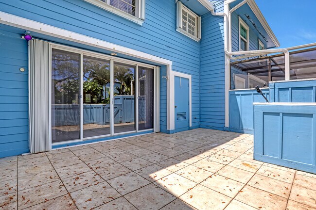 Building Photo - 604 Ocean Dunes Cir