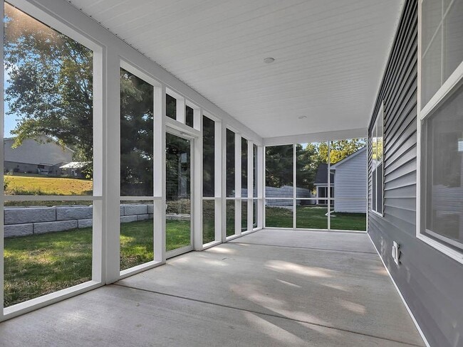 Building Photo - Somo Lot 7 - Danburry