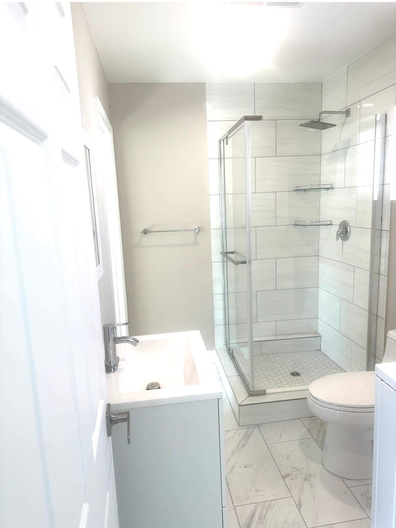 Building Photo - 24047 Gilmore St