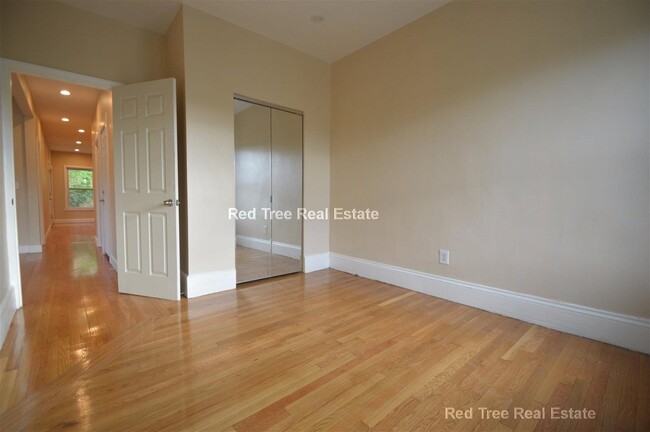 Building Photo - 66 Hyde Park Avenue Apt #66, Boston, MA 02...