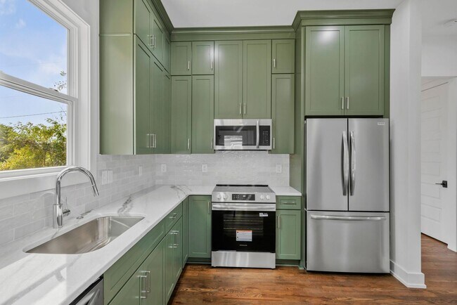 Building Photo - New Build in Old Hickory!