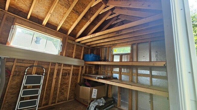 Building Photo - 2612 Hemple St